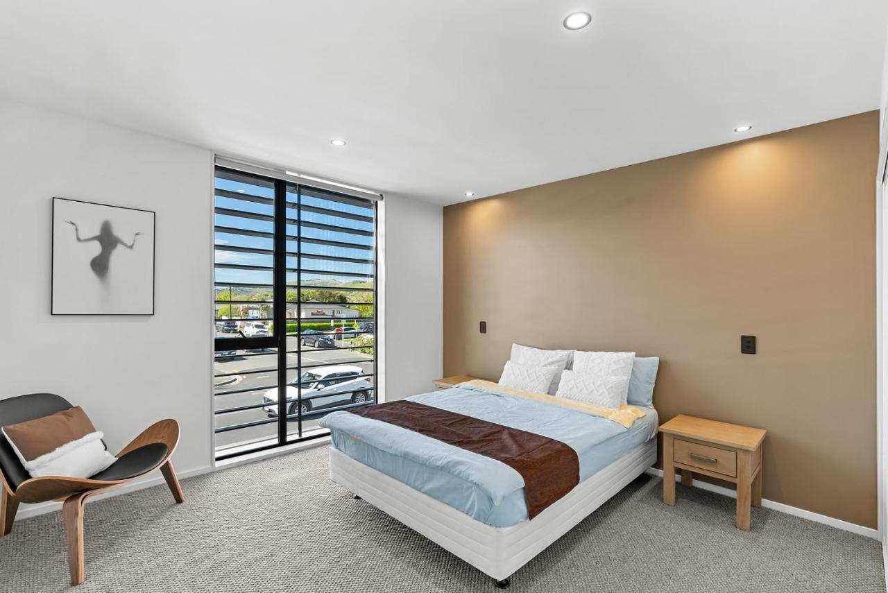 כרייסטצ'רץ' Cbd Contemporary Comfort Townhouse 2 Bed 2Bath מראה חיצוני תמונה